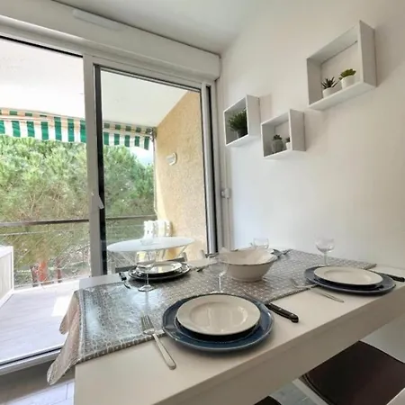 Apartment Le Paradis A La Plage - Lisarno Loc La Londe-les-Maures